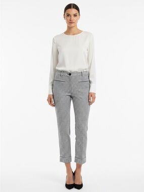 Betabrand Size Small Crop Lite Dress Pant Yoga Pants
Inseam 27”
